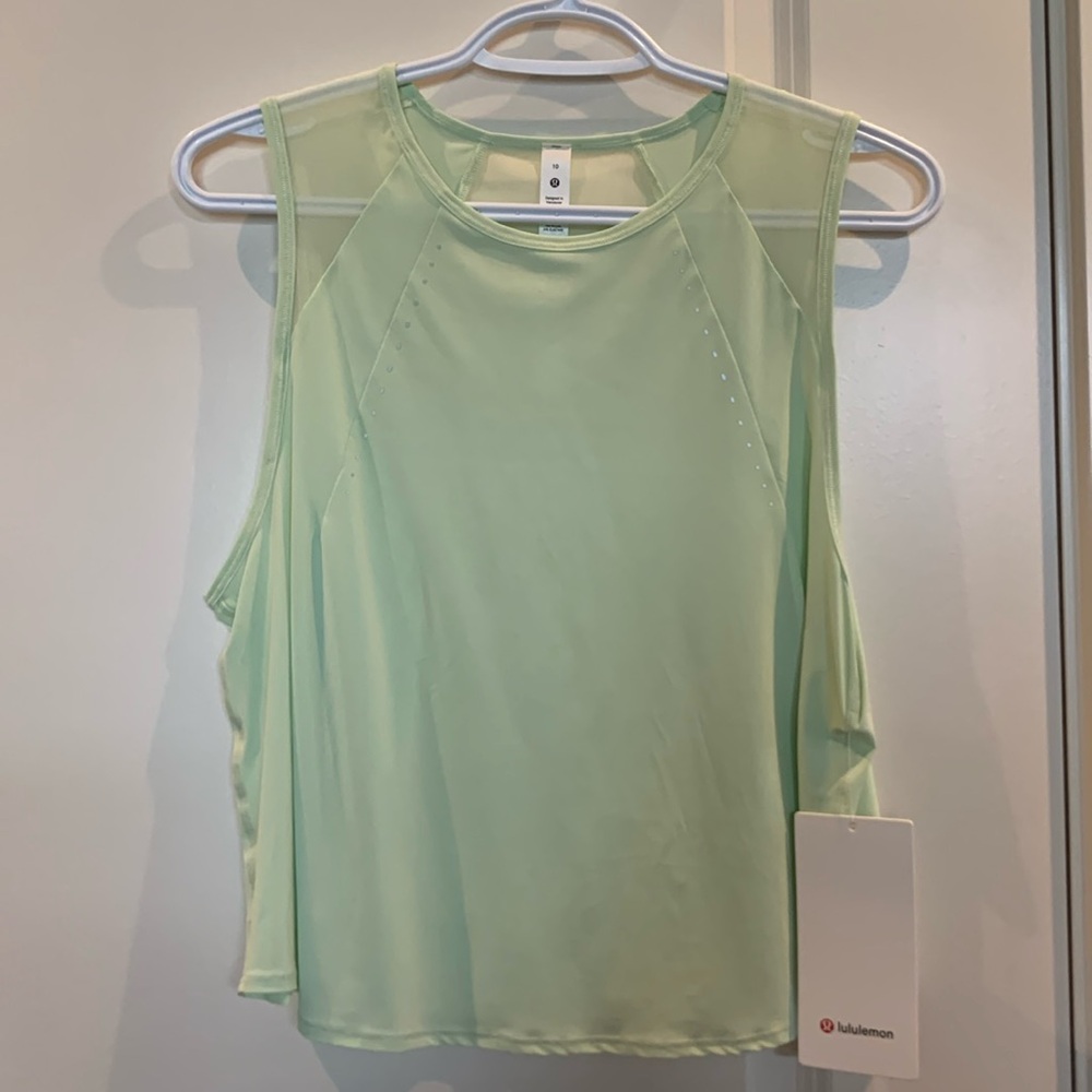 Scult Cropped Tank